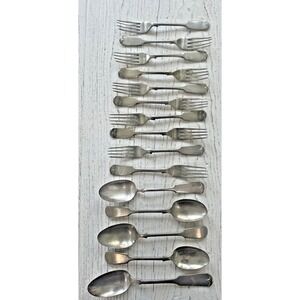 Vtg Fiddle Tipped Pattern Lot of 15  Silverplate Forks & Spoons